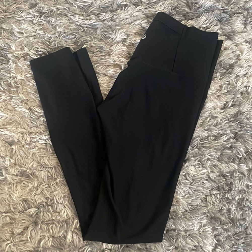 Lululemon black leggings size 8